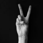 hand fredstecken